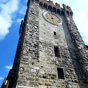 2* Inn Delle Mercanzie